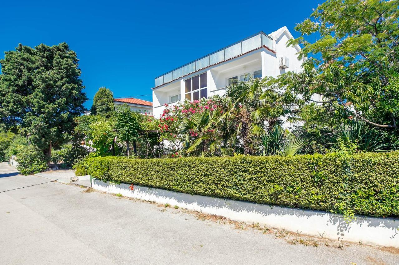 Guesthouse Ivkovic Крк Экстерьер фото