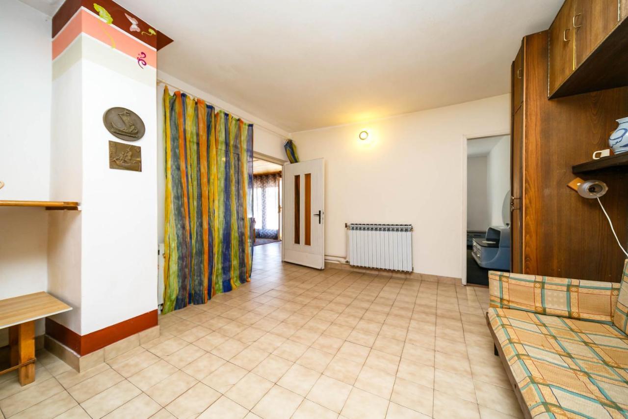 Guesthouse Ivkovic Крк Экстерьер фото