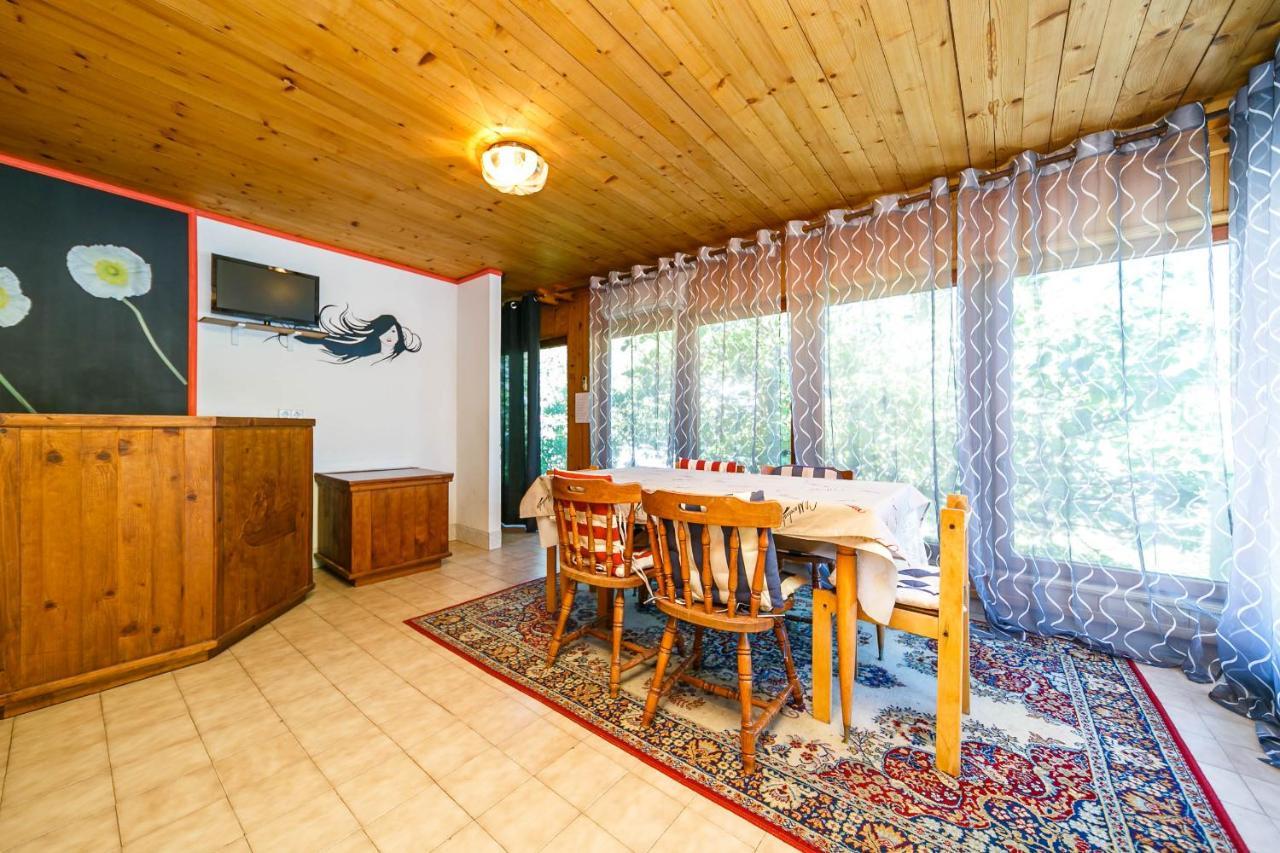 Guesthouse Ivkovic Крк Экстерьер фото