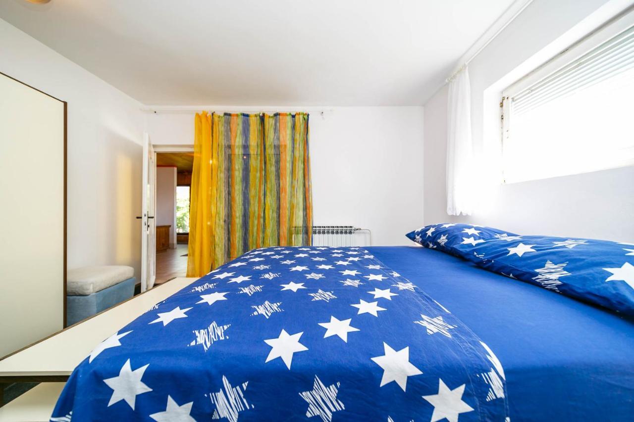 Guesthouse Ivkovic Крк Экстерьер фото