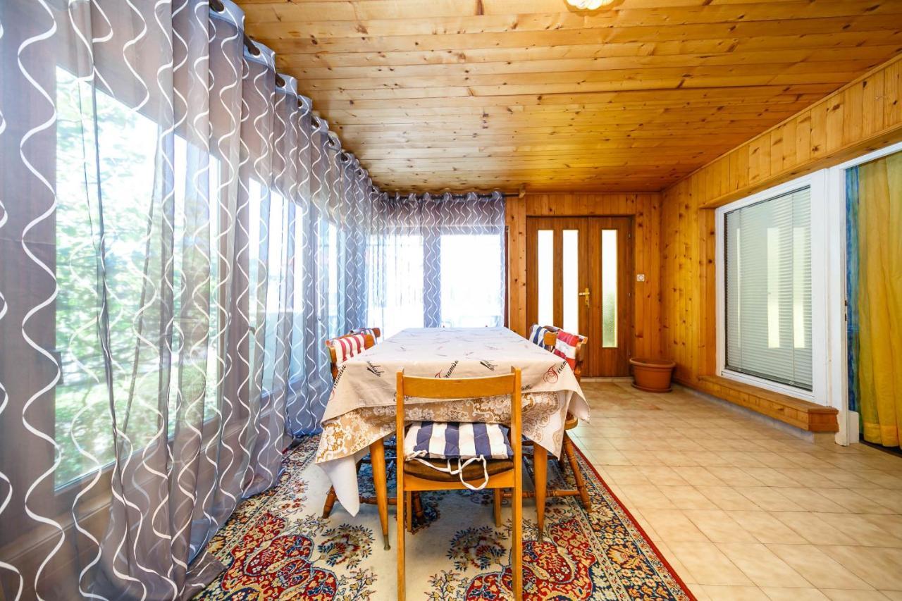 Guesthouse Ivkovic Крк Экстерьер фото